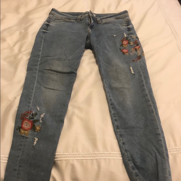 Zara jeans - Picture 2 of 5